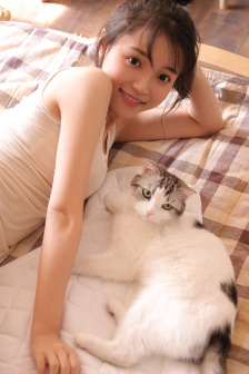 成人片
